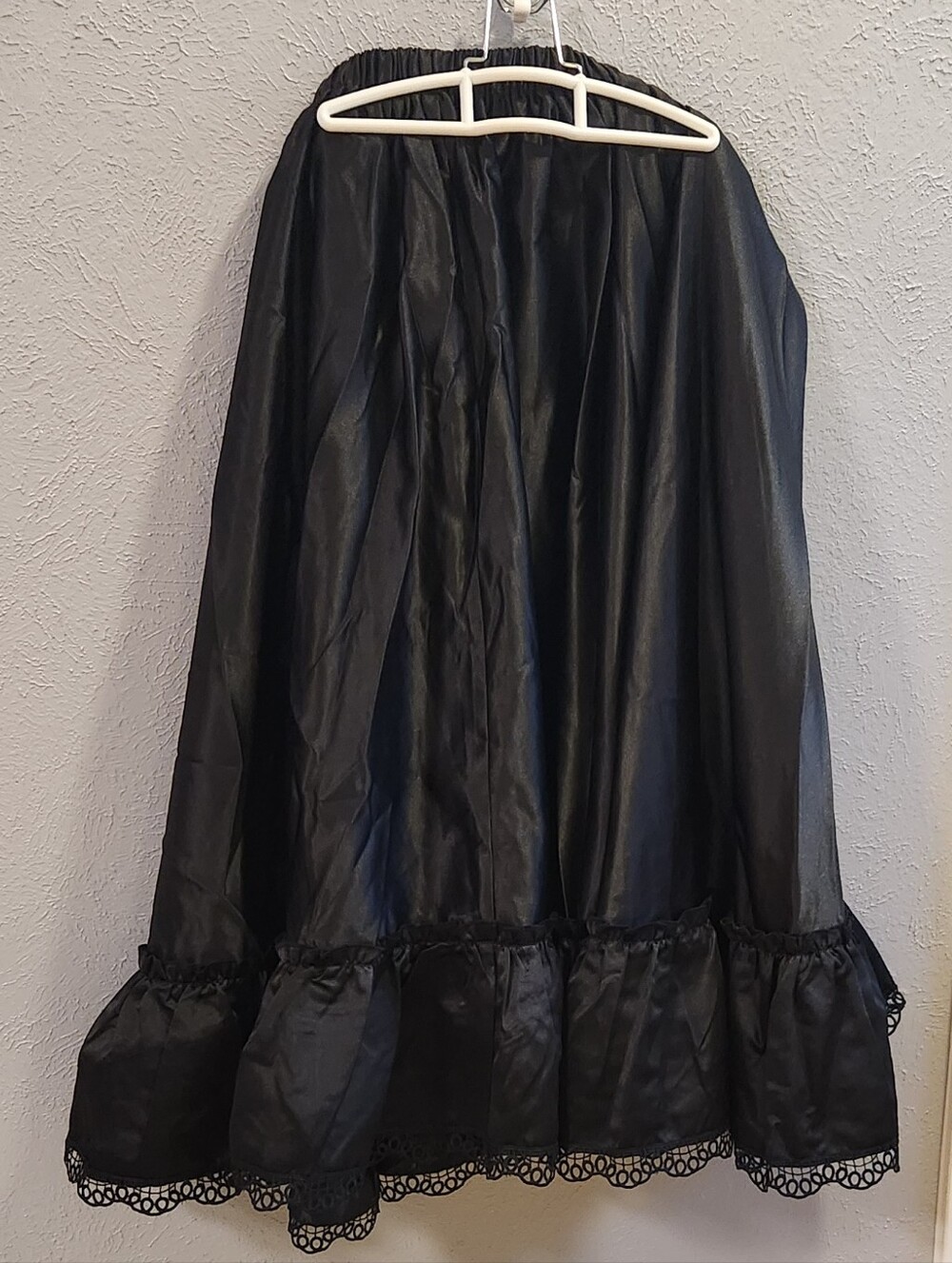 LaceMade Dream Of Waltz Skirt Size M NWT - Picture 2 of 6
